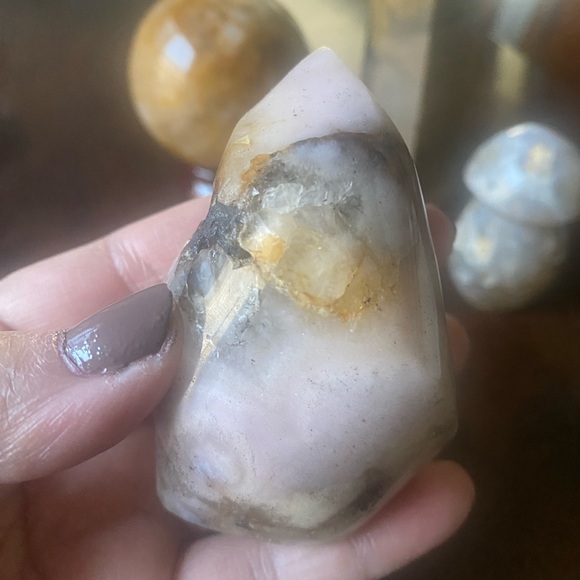 🌈SOLD 🌈 Assorted Crystal Bundle - Picture 2 of 5